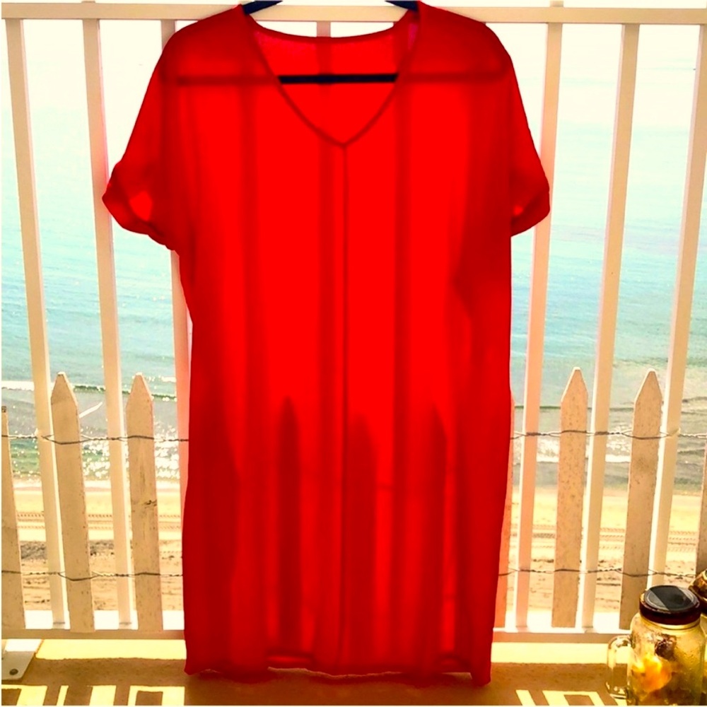 ROMANCE RED DRESS - Picture 2 of 3